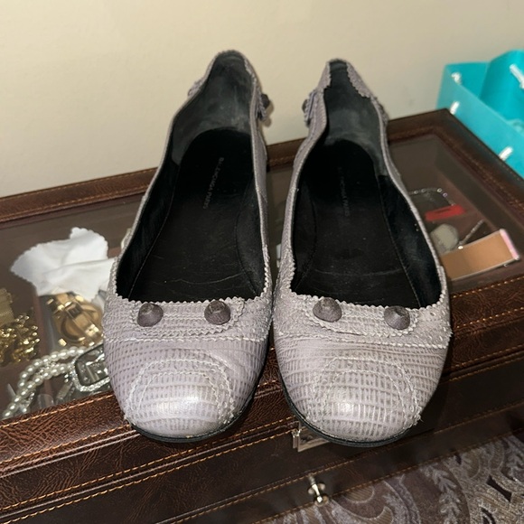 Balenciaga Flats - Picture 1 of 9